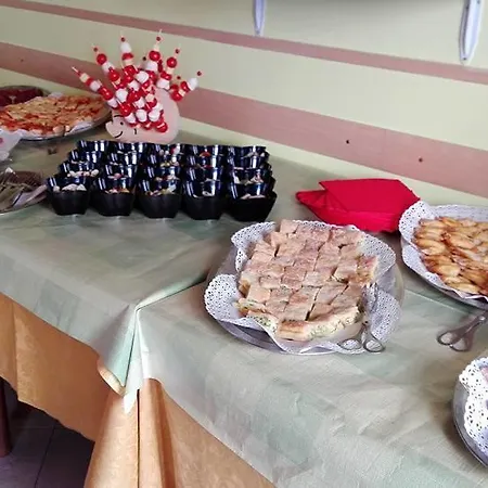 Giardino Del Sole * 萨沃纳