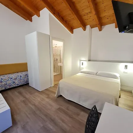 Hotel Giardino Del Sole