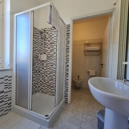 Hotel Giardino Del Sole *