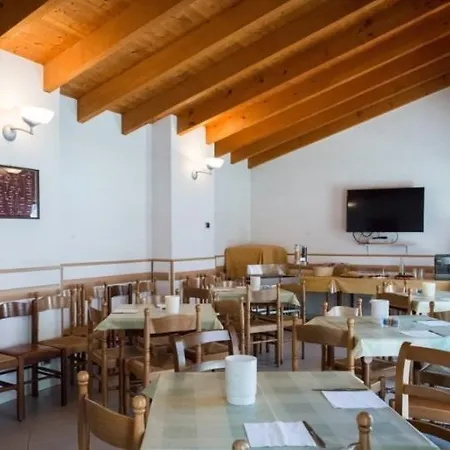 Hotel Giardino Del Sole *