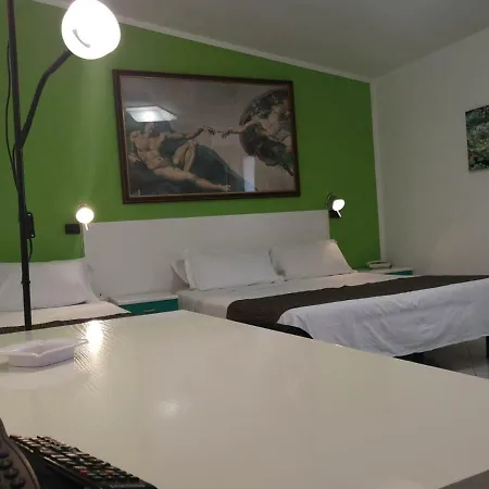 Hotel Giardino Del Sole *