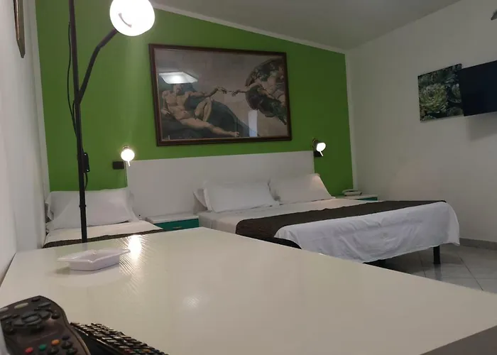 Hotel Giardino Del Sole *